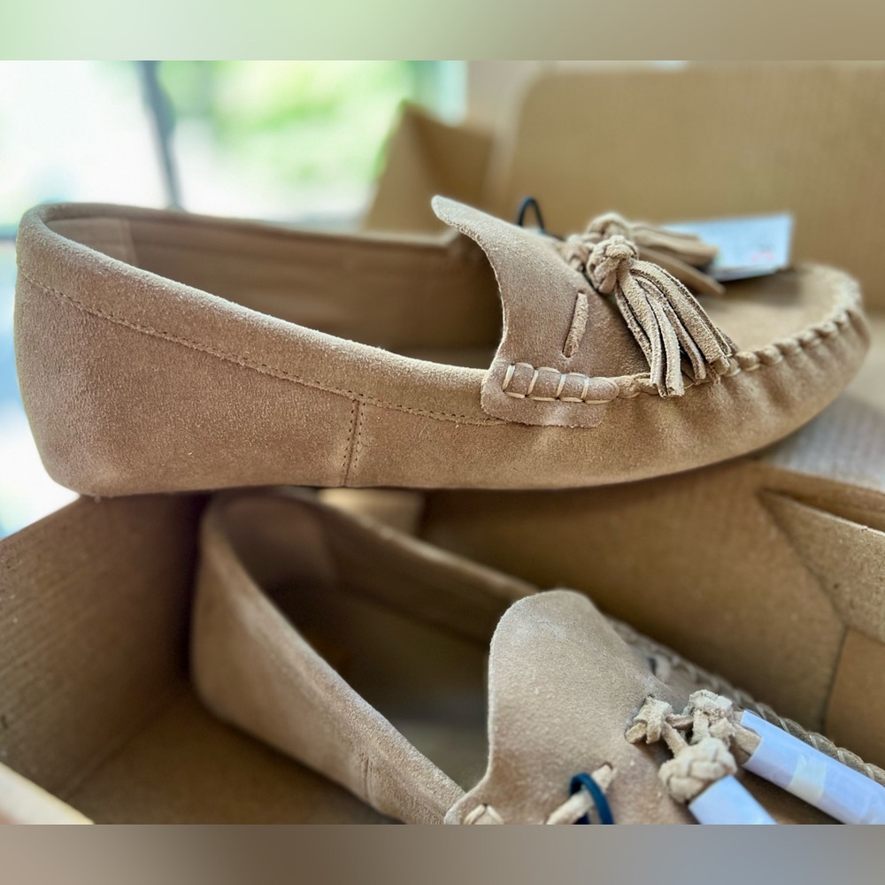 Split leather moccasins with tassels, Zara, size 39 (US 8), new with tags in box